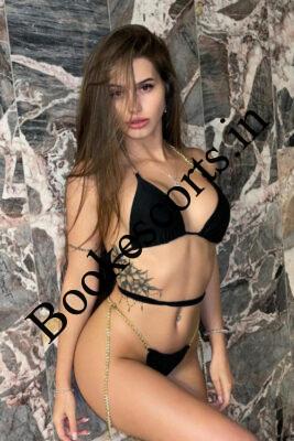 Russian-Escorts-in-Goa-2